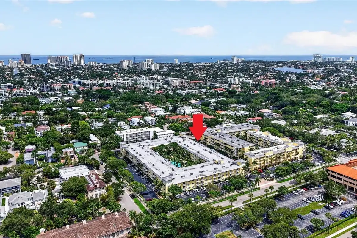 151 NE 16th Ave #174, Fort Lauderdale: photo 1 of 21