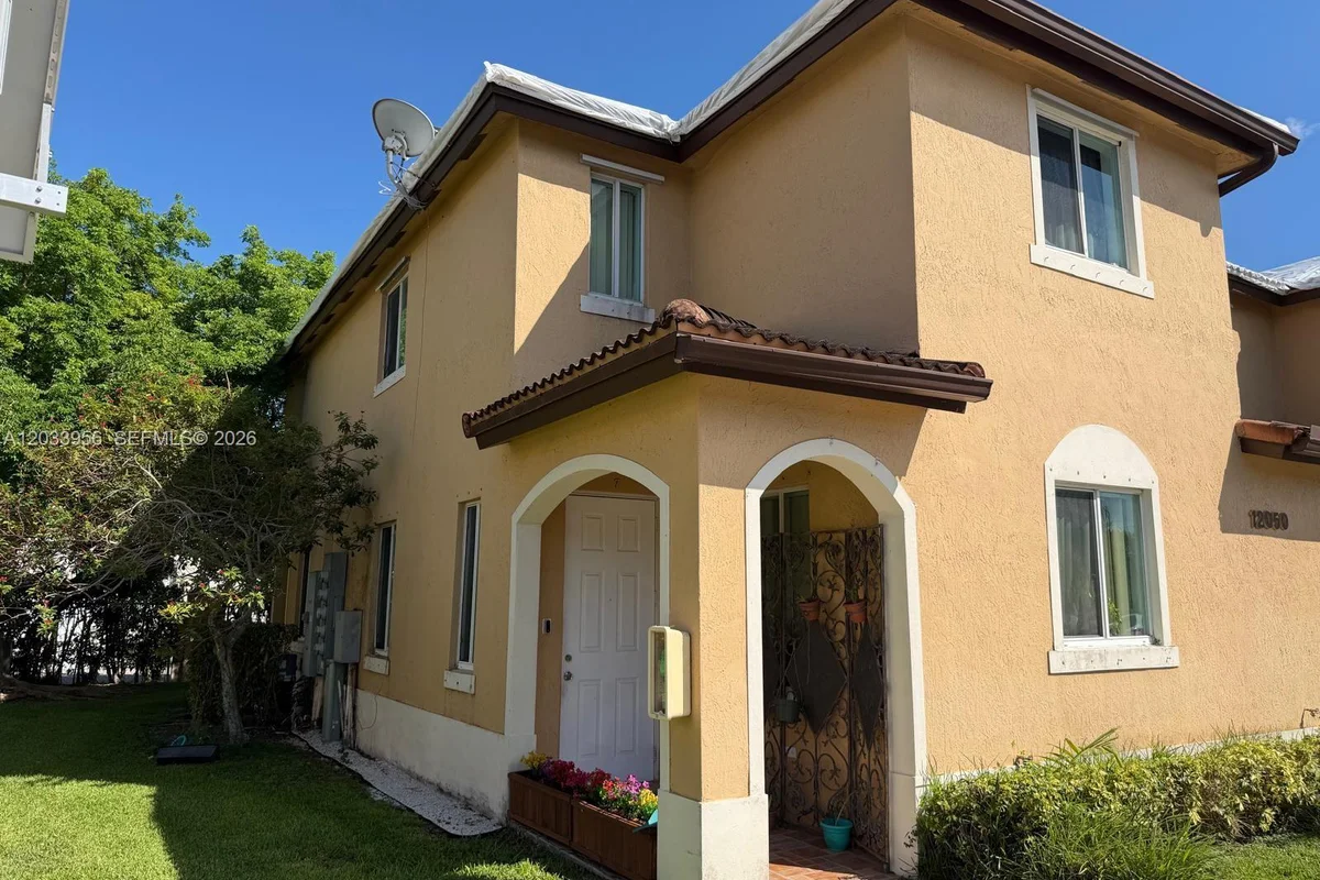 12050 SW 268th St #7, Homestead: photo 1 of 43