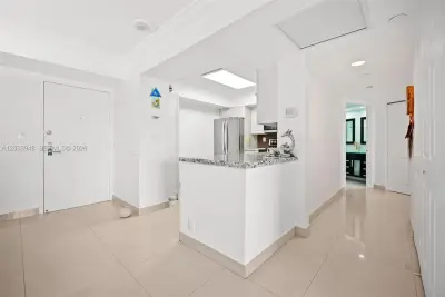 19101 NE 36th Ct #504, Aventura: photo 1 of 23