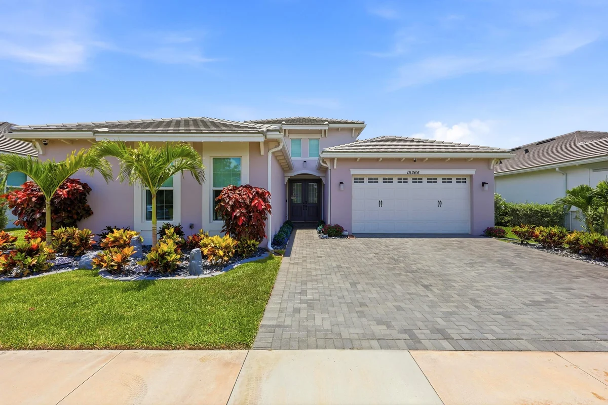 15264 Wildwood Cir, Westlake: photo 1 of 101