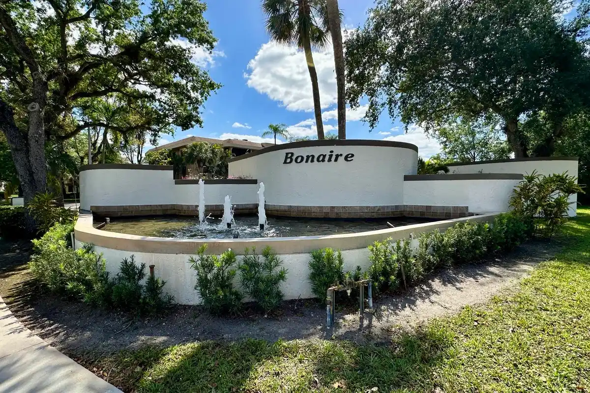 7547 NW 79th Ave #108, Tamarac: photo 1 of 7