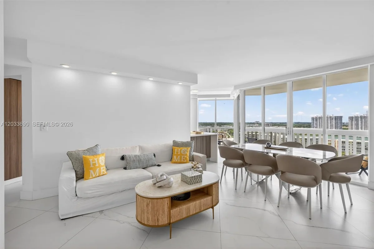 1000 Island Blvd #1410, Aventura: photo 1 of 45