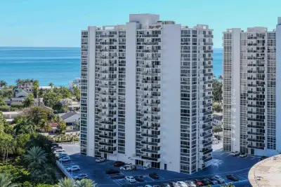 2715 N Ocean Blvd #10c, Fort Lauderdale: photo 1 of 23