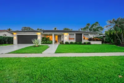 16731 Harbor Ct, Weston: photo 1 of 45