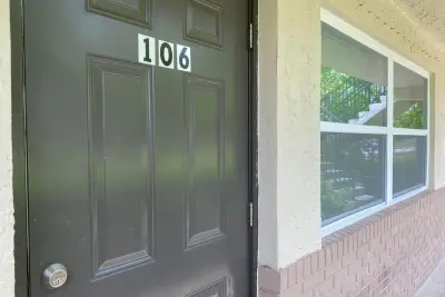207 NW 32nd Ct #106, Pompano Beach: photo 1 of 13