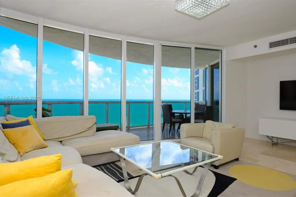 17201 Collins Ave #1508, Sunny Isles Beach: photo 1 of 22