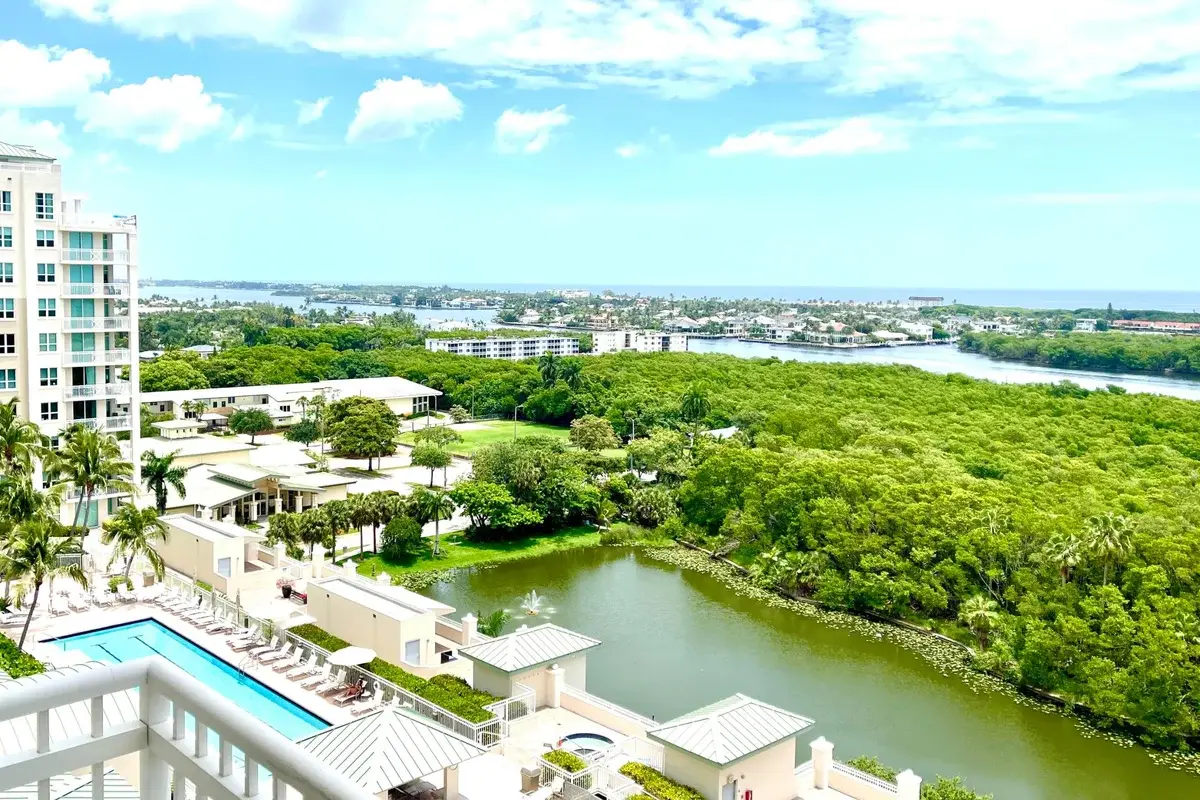 350 N Federal Hwy #1206, Boynton Beach: photo 1 of 32
