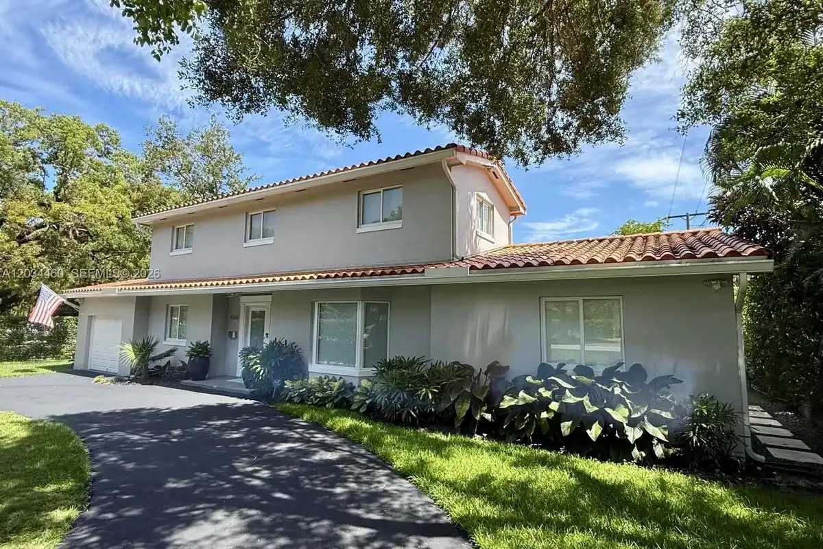 400 Miller Rd, Coral Gables: photo 1 of 13