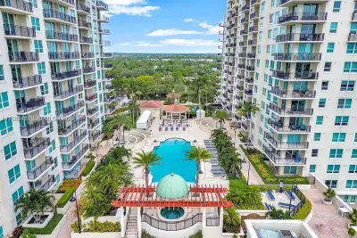 610 W Las Olas Blvd #312N, Fort Lauderdale: photo 1 of 10