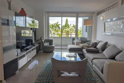 5161 Collins Ave #518, Miami Beach: photo 1 of 49