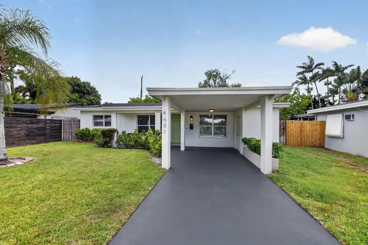 4601 NE 4th Ave, Fort Lauderdale: photo 1 of 34