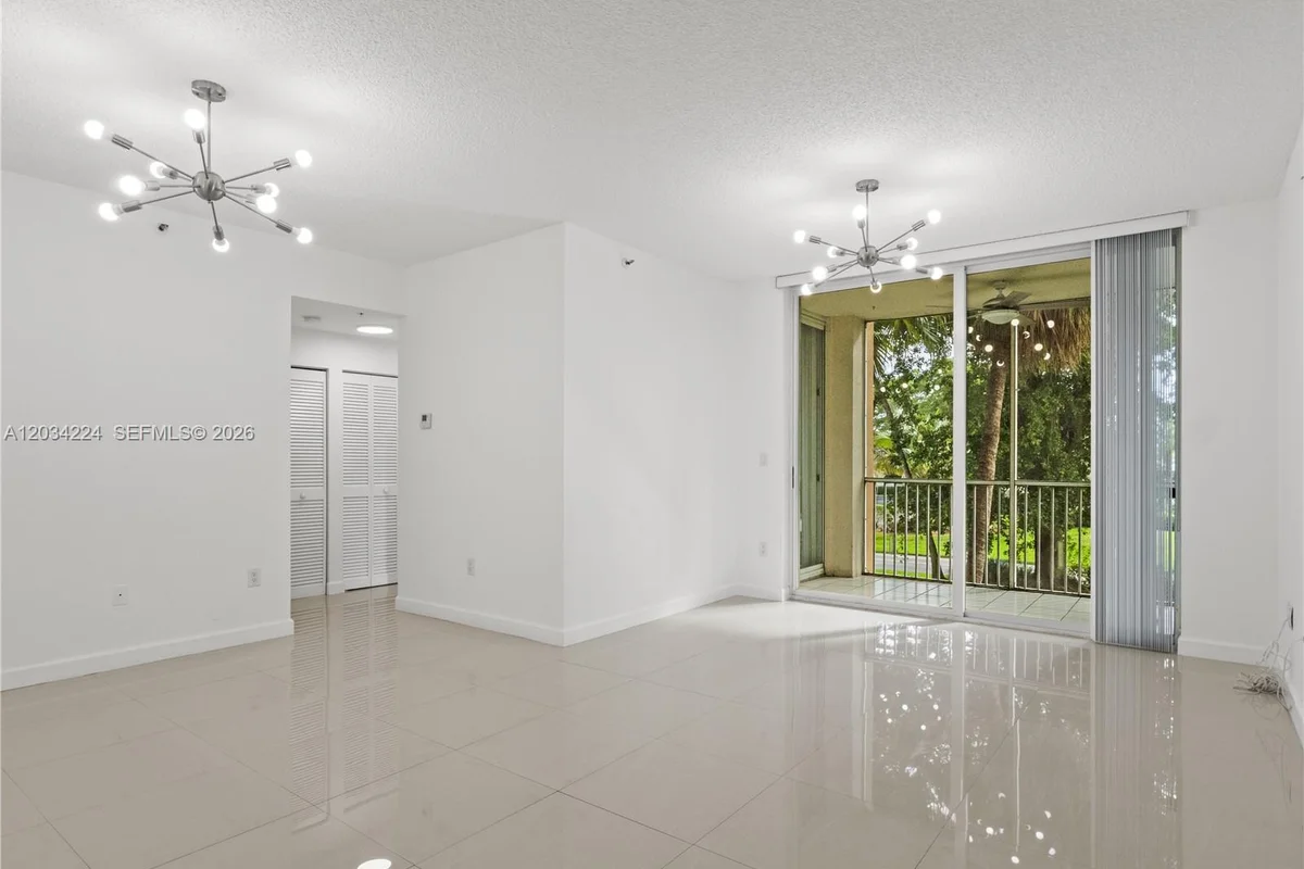 9805 NW 52nd St #207, Doral: photo 1 of 15