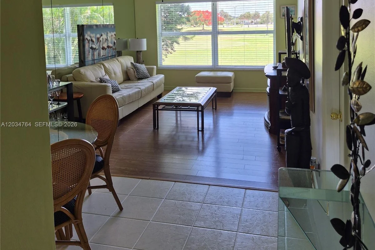7797 Golf Cir Dr #206, Margate: photo 1 of 24
