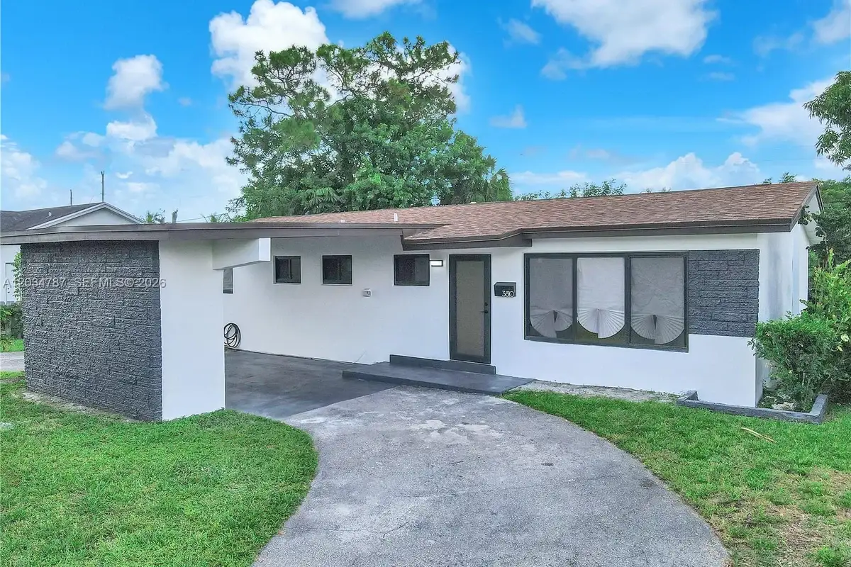 3810 NW 6th St, Lauderhill: photo 1 of 28