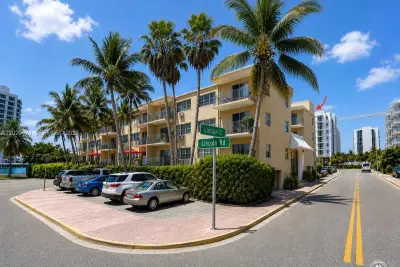 1441 Lincoln Ct #417, Miami Beach: photo 1 of 18