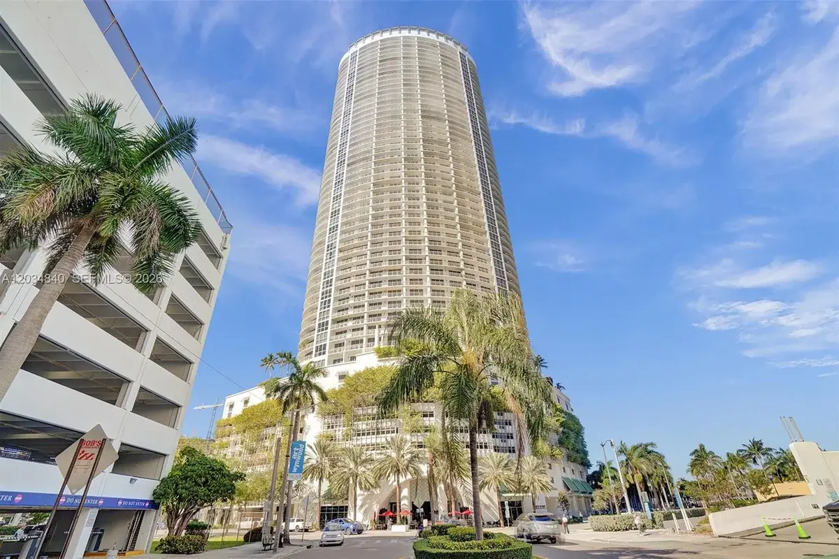1750 N Bayshore Dr #3802, Miami: photo 1 of 37