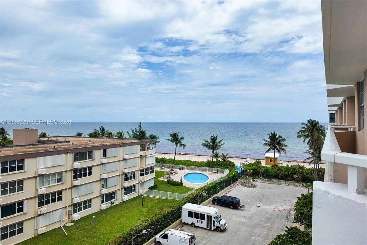 1950 S Ocean Dr #5B, Hallandale Beach: photo 1 of 16