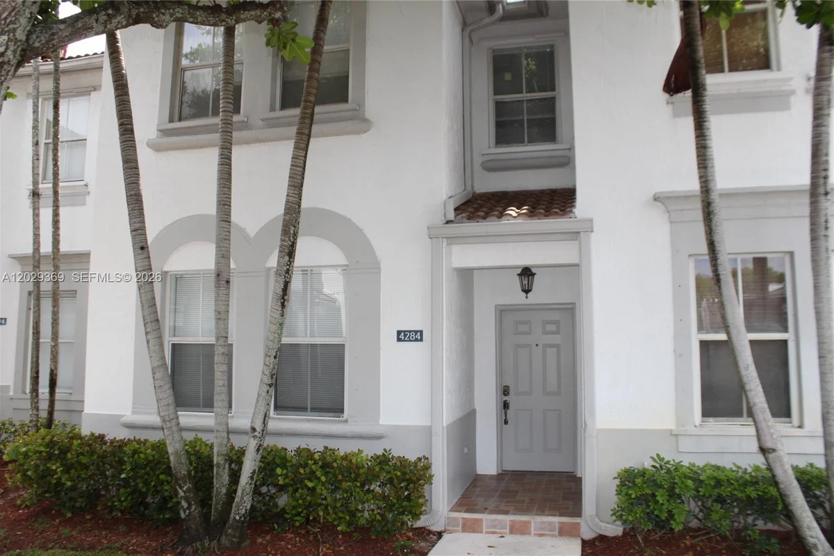 4284 SW 157th Ave #127, Miramar: photo 1 of 23
