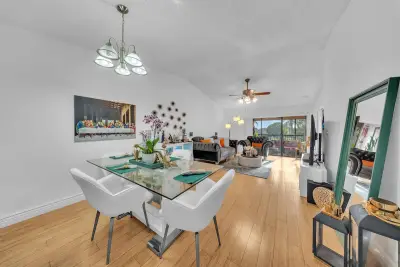 1023 Banks Rd #201, Margate: photo 1 of 25