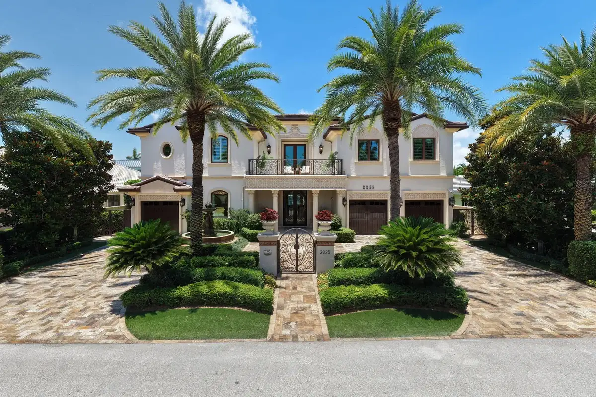 2225 W Silver Palm Rd, Boca Raton: photo 1 of 81