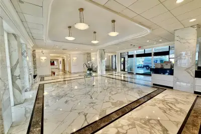 5700 Collins Ave #14M, Miami Beach: photo 1 of 22