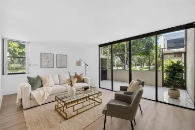 20300 W Country Club Dr #106-3, Aventura: photo 1 of 63