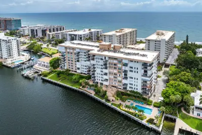 1150 Hillsboro Mile #905, Hillsboro Beach: photo 1 of 36