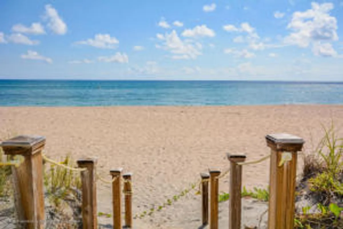 2780 S Ocean Blvd #312, Palm Beach: photo 1 of 30