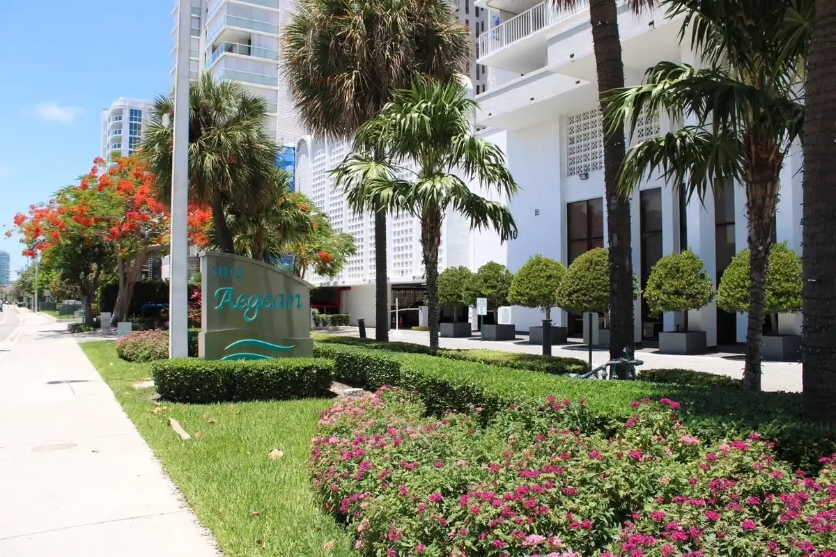 1010 S Ocean Blvd #1214, Pompano Beach: photo 1 of 43