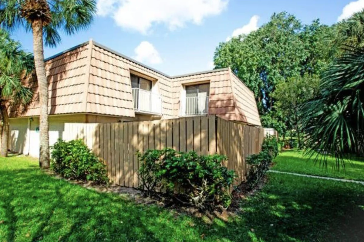 507 Green Springs Pl, West Palm Beach: photo 1 of 14
