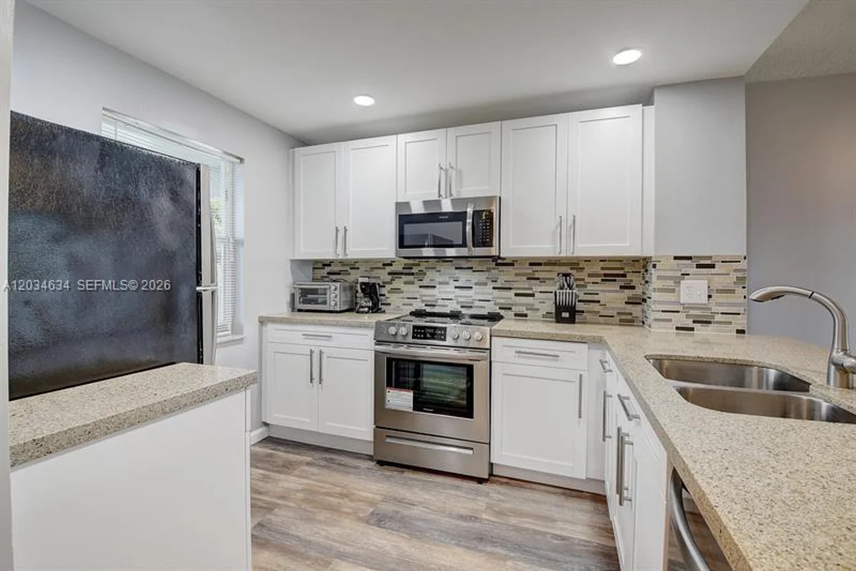 9880 Marina Blvd #1516, Boca Raton: photo 1 of 32