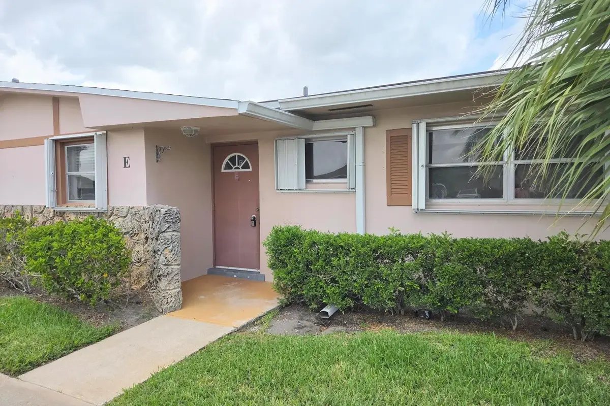 2703 Dudley Dr W #E, West Palm Beach: photo 1 of 13