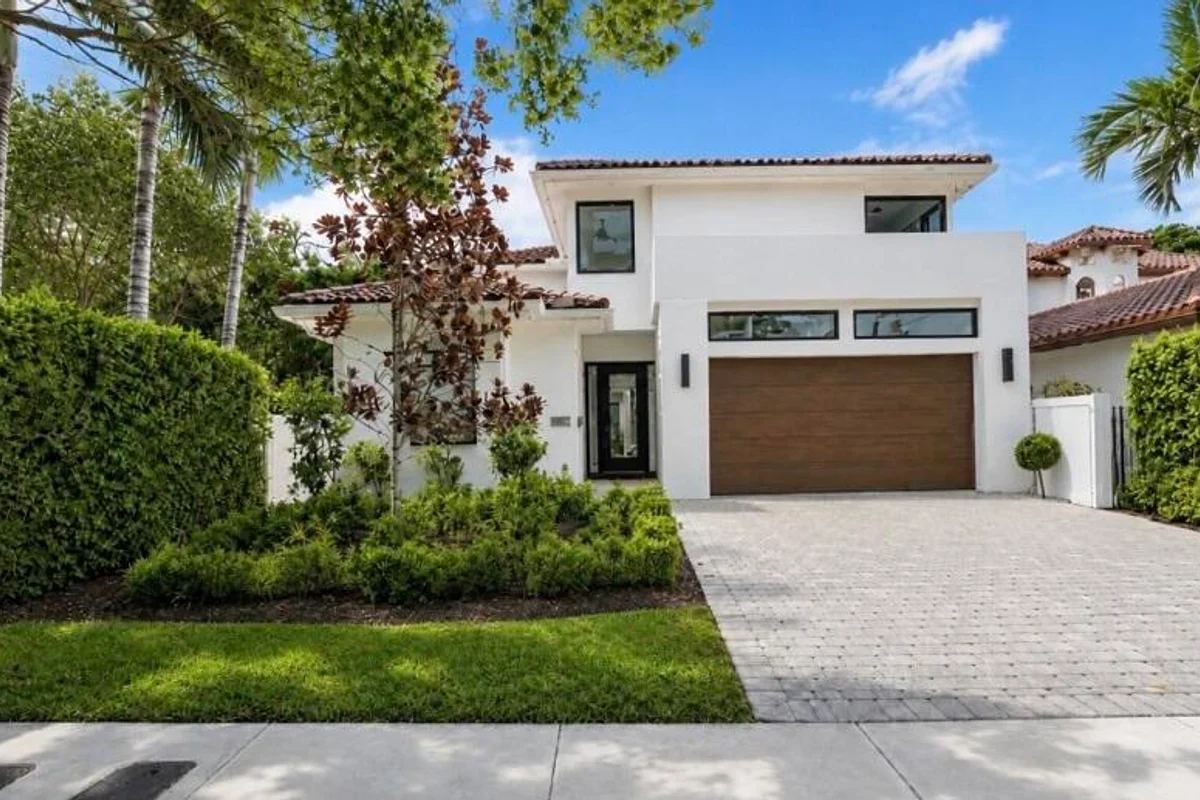 918 SE 8th St, Fort Lauderdale: photo 1 of 39