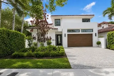 918 SE 8th St, Fort Lauderdale: photo 1 of 39