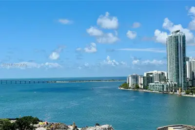 520 SE Brickell Key Dr #A1615, Miami: photo 1 of 20