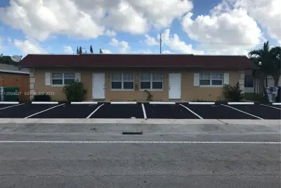 4260 NW 31st Ter, Lauderdale Lakes: photo 1 of 25