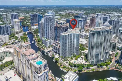 347 N New River Dr E #1904, Fort Lauderdale: photo 1 of 33