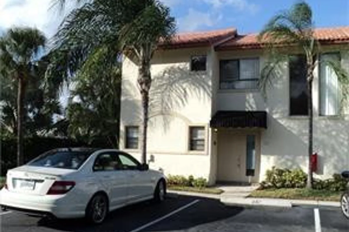 7200 NW 2nd Ave #146, Boca Raton: photo 1 of 12