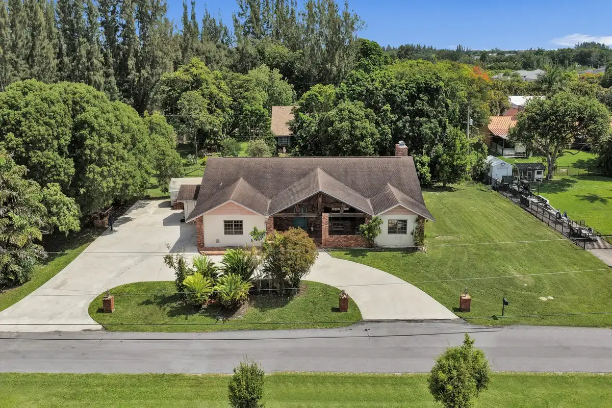 17151 SW 62nd Ct, Southwest Ranches: photo 1 of 49