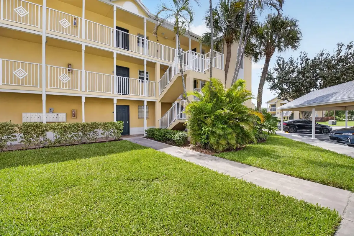 6339 La Costa Dr #D, Boca Raton: photo 1 of 49