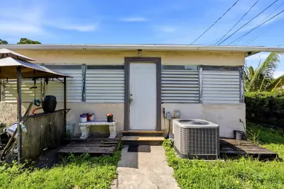 823 Doctor Martin Luther King Junior Blvd, Pompano Beach: photo 1 of 45