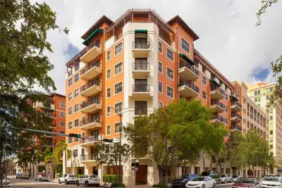100 Andalusia Ave #402, Coral Gables: photo 1 of 19