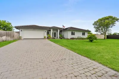 20572 SW 317th St, Homestead: photo 1 of 30