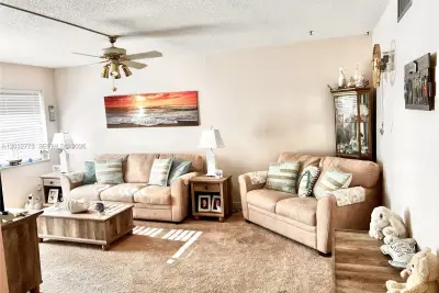 1750 Jefferson St #303, Hollywood: photo 1 of 18