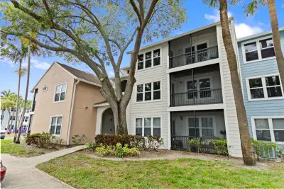 2317 N Congress Ave #24, Boynton Beach: photo 1 of 36