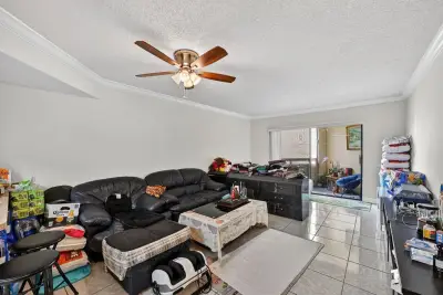 8290 Lake Dr #305, Doral: photo 1 of 16