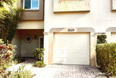 6772 Via Regina, Boca Raton: photo 1 of 16