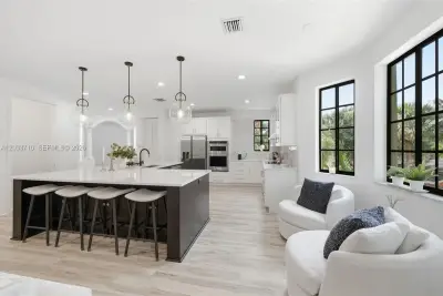 2794 Kinsington Cir #26-3, Weston: photo 1 of 25