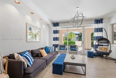 19116 Fisher Island Dr, Miami Beach: photo 1 of 34