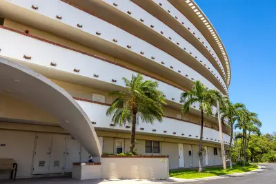 1319 E Hillsboro Blvd #208, Deerfield Beach: photo 1 of 25